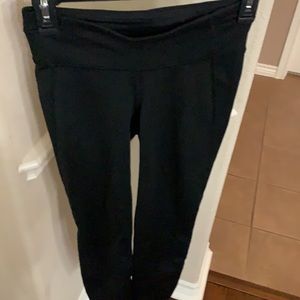 Gap body fit black leggings pants